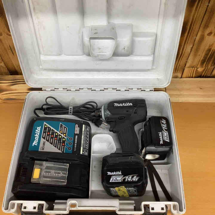 ★マキタ(makita) コードレスインパクトドライバー TD138DRFXB【越谷店】