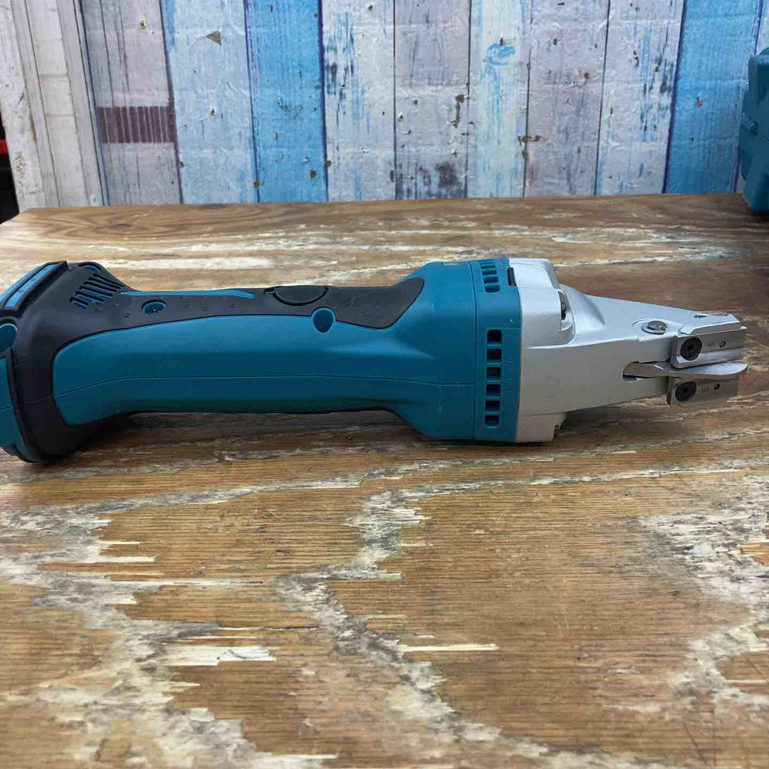 ◇マキタ(makita) コードレスストレートシャー JS161DRG【柏店】