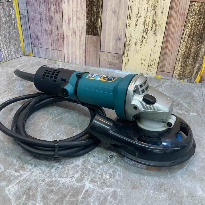 ◇マキタ(makita) 集じんカバー付きディスクサンダ 9533BSK【八潮店】