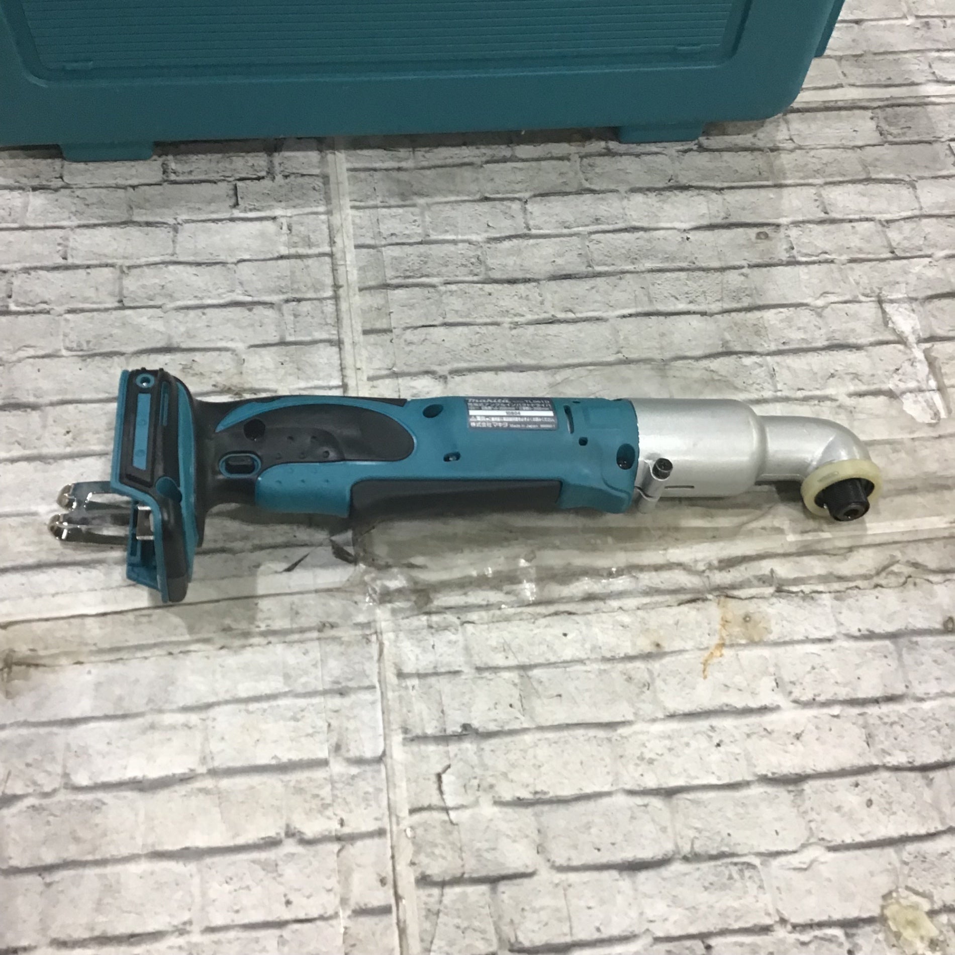 〇マキタ(makita) 充電式アングルインパクトドライバ TL061DRG【川口店