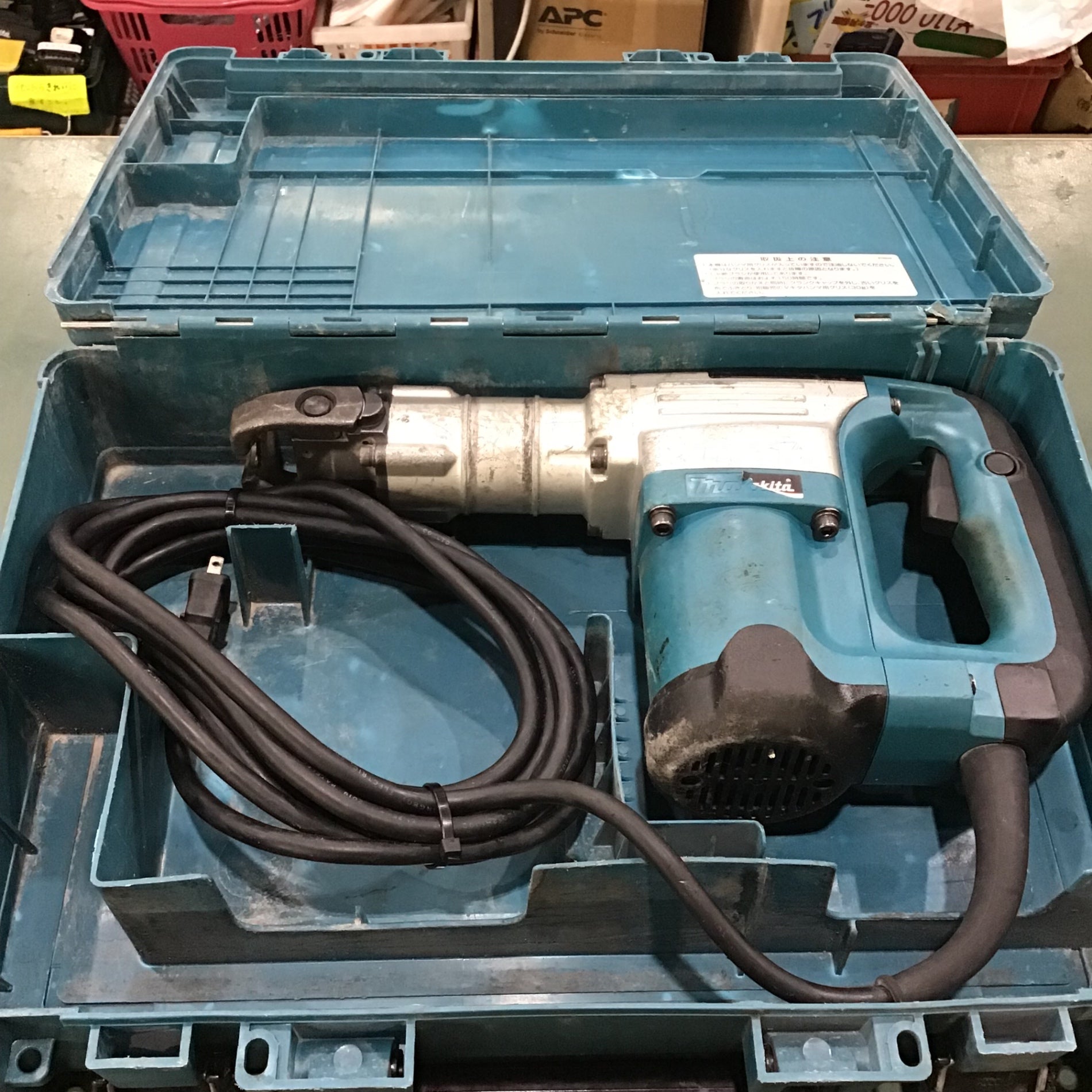 ☆マキタ(makita) 電動ハンマ HM0830【川口店】 – アクトツール