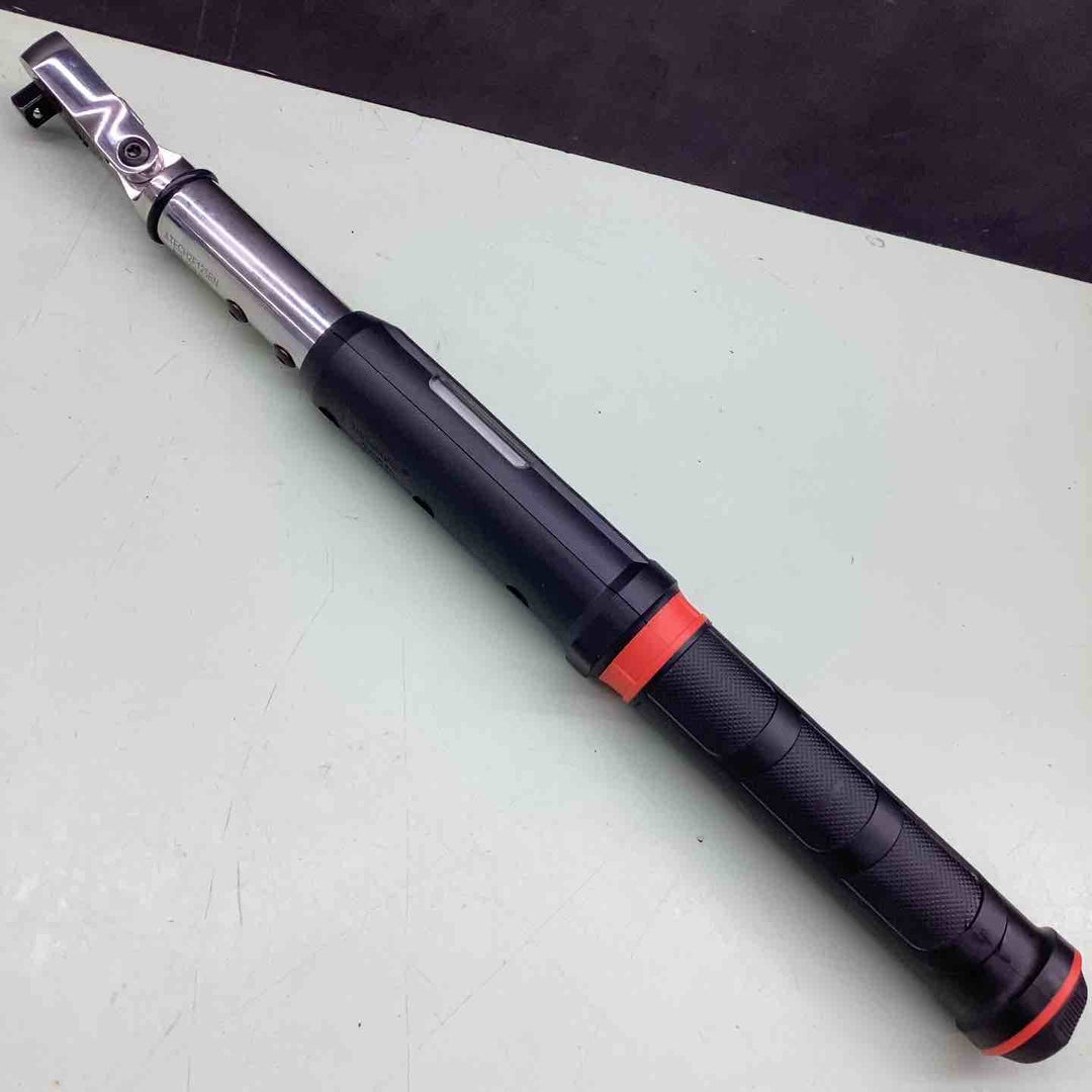 スナップオン(Snap-on) 3/8” Nm デジタルトルクレンチ ATECH2F125BN トルク値 デジタル 有機EL【越谷店】