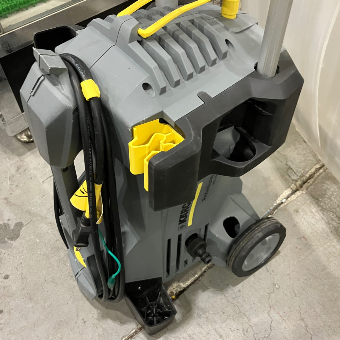 【店頭受取り限定】ケルヒャー(KARCHER)業務用高圧洗浄機 HD4/8P 100V 50HZ アクセサリー多数付属【川口店】