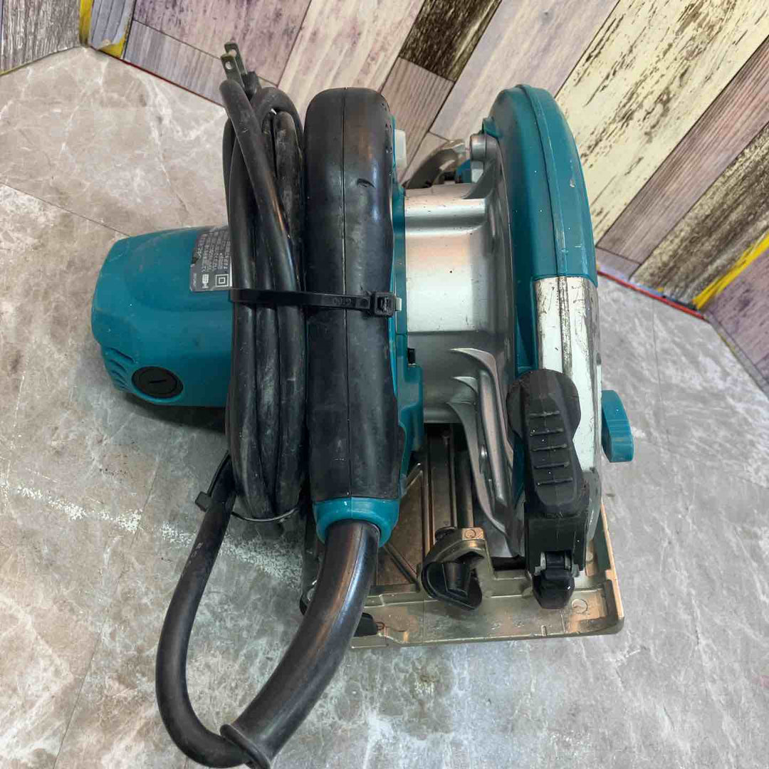 ★マキタ(makita) 190mm丸のこ 5837BA【八潮店】