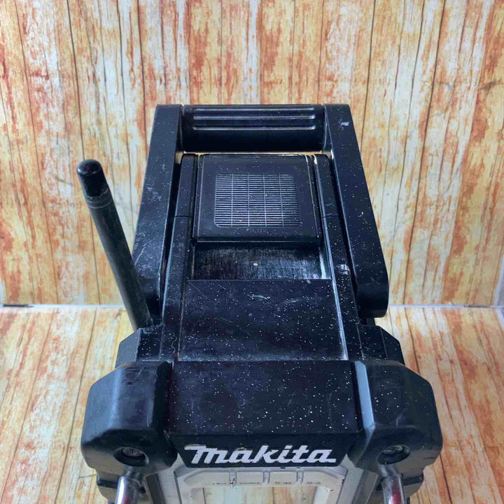★マキタ(makita) コードレスラジオ MR108B【川崎店】