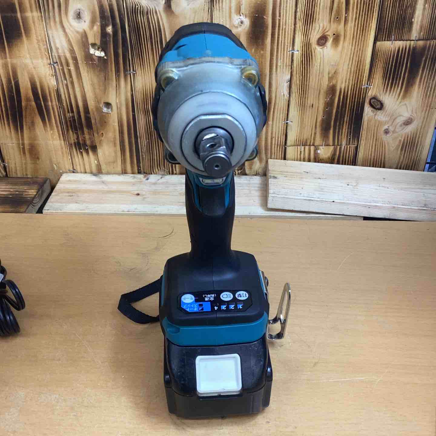 ☆マキタ(makita) コードレスインパクトレンチ TW300DRGX【越谷店