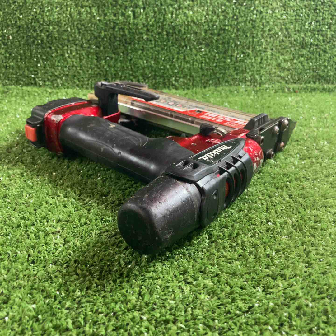 ★マキタ(makita) 高圧フィニッシュネイラ AF551H【川崎店】