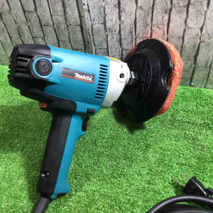 ◇マキタ(makita) 180mm電子ポリッシャ PV7001C【川口店】