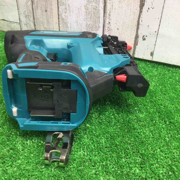 マキタ(makita) コードレスピンネイラ PT353DZK【町田店】