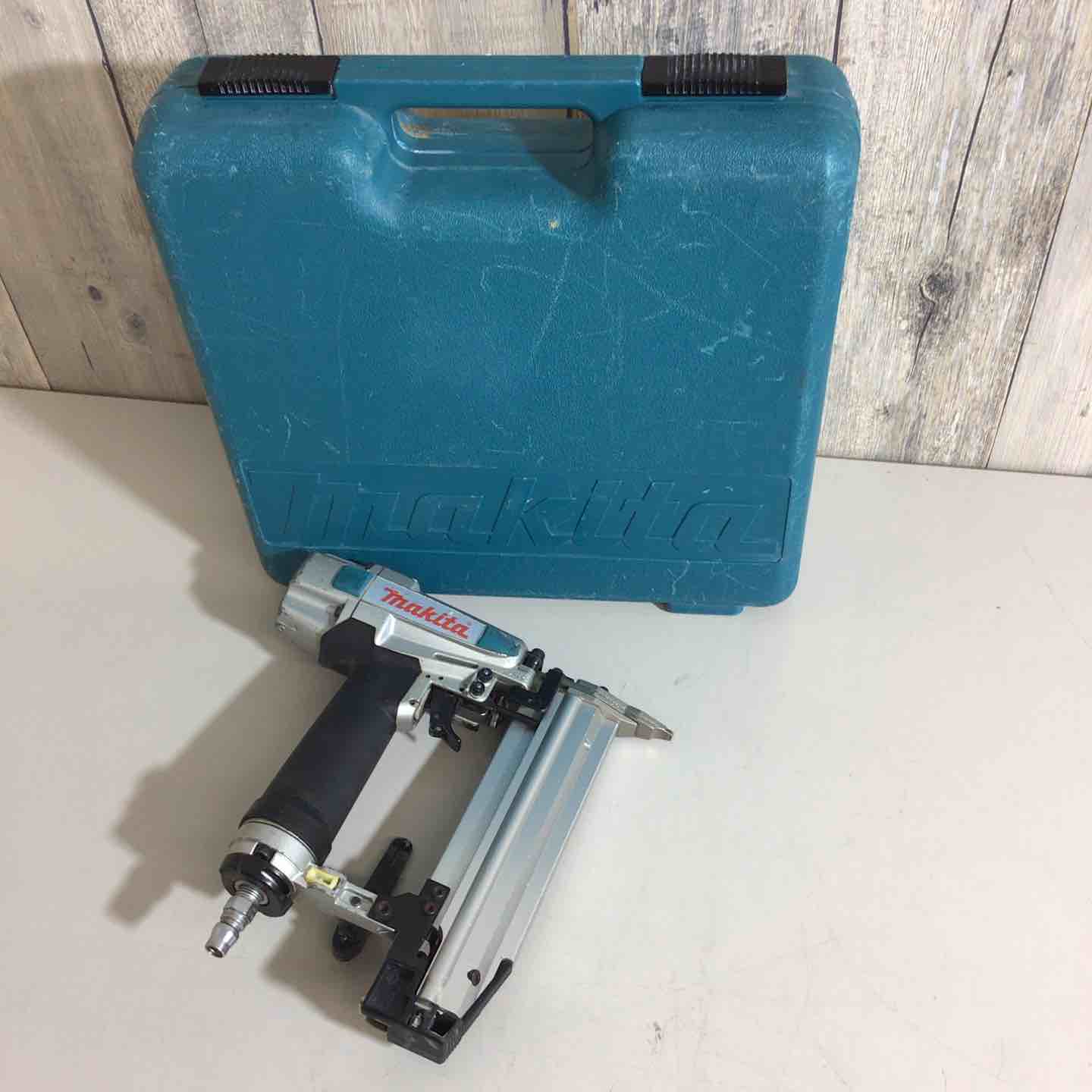 ☆マキタ(makita) 常圧フィニッシュネイラ AF502N【戸田店