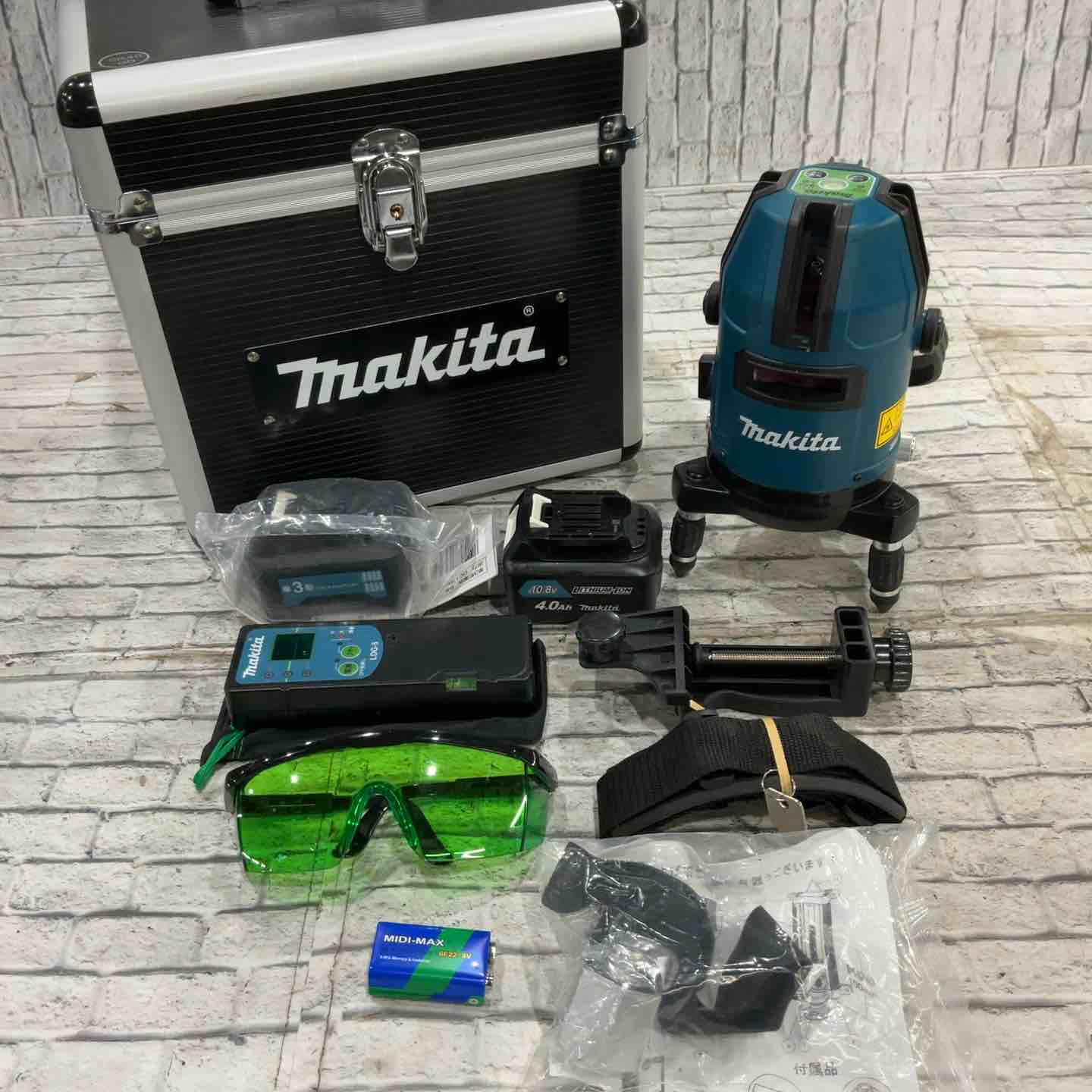 レーザー墨出し器 – タグ 