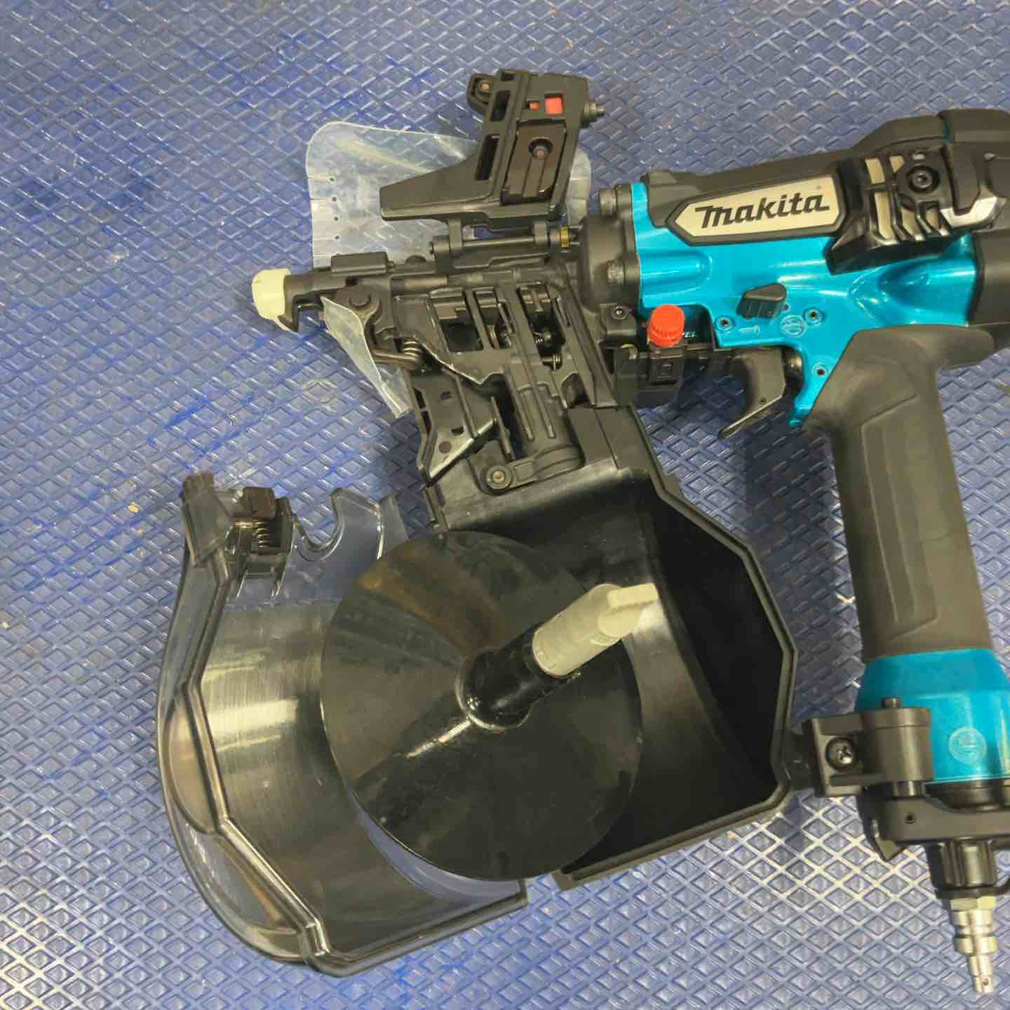 ☆マキタ(makita) 高圧エア釘打ち機 AN635HM【草加店】 – アクトツール