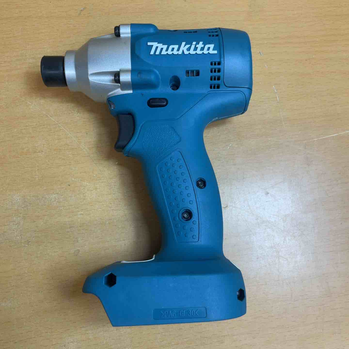 マキタ makita インパクトドライバー  TD063D 3個セット 現状品【越谷店】 マキタ makita インパクトドライバー TD063D 3個セット 現状品【越谷店