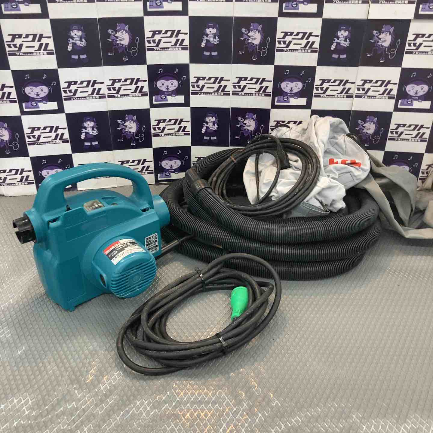☆マキタ(makita) 小型集じん機 乾式 450(P)【所沢店】 – アクトツール ☆マキタ(makita) 小型集じん機 乾式 450(P)【所沢店】 – アクトツール
