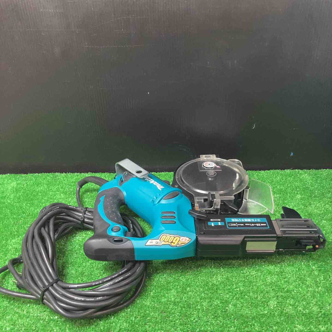 【中古品】マキタ(makita) オートパックスクリュードライバー 6841R【岩槻店】