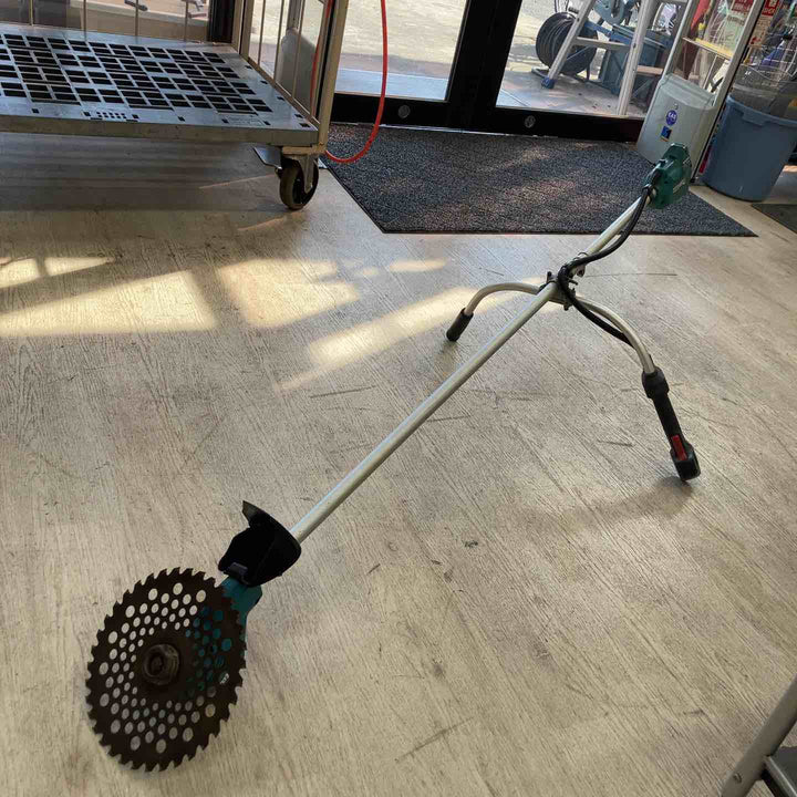 【店頭受取り限定】マキタ(Makita) 充電式草刈機 MUR185SDZ バッテリ・充電器別売【川越店】