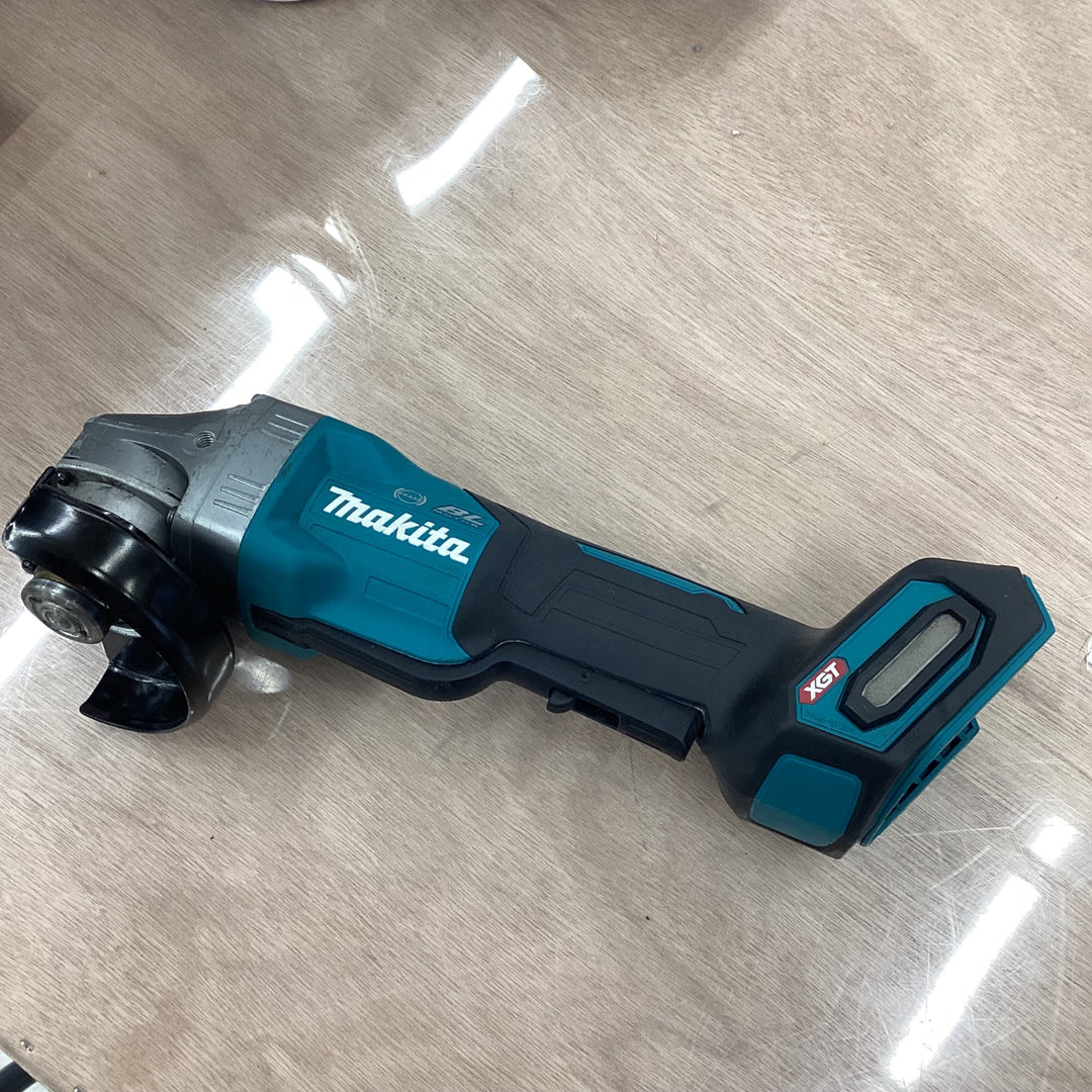 ★マキタ(makita) 100mmコードレスディスクグラインダ　40V GA009GZ【越谷店】