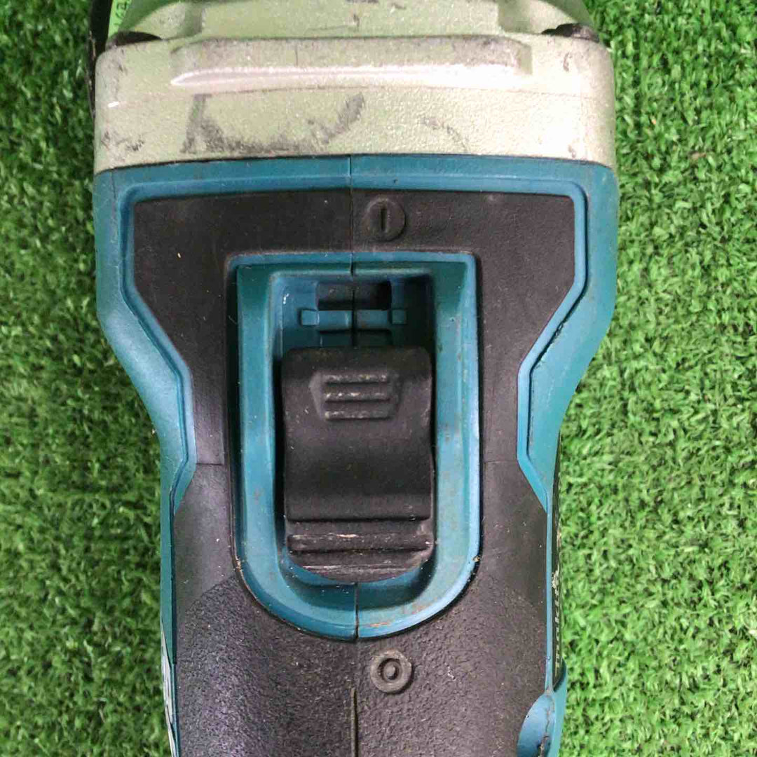 マキタ(makita) 100mmコードレスディスクグラインダ GA404DZN (GA404DN)【川崎店】