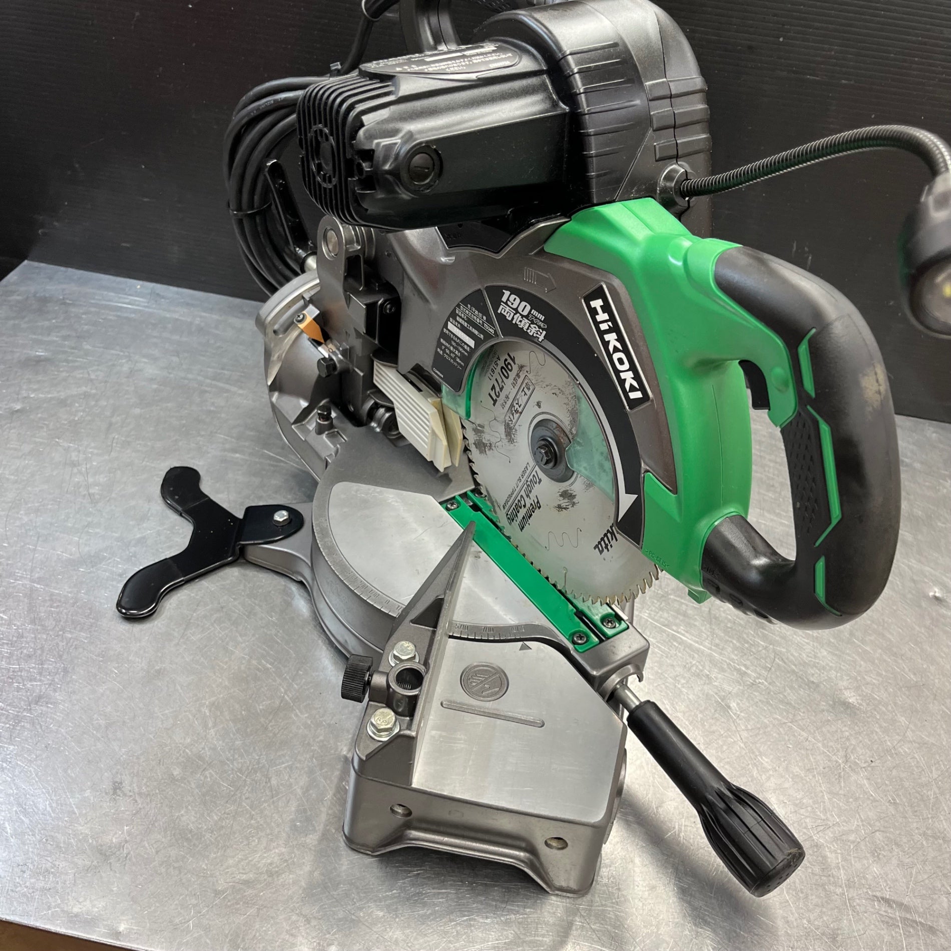 日立 ZV55RL タイピングランマー【野田愛宕店】【店頭取引限定】【中古】管理番号：ITG969CGJQD4 ランマー 日立建機カミーノ ZV55RL 建設機械 ガソリン 転圧機