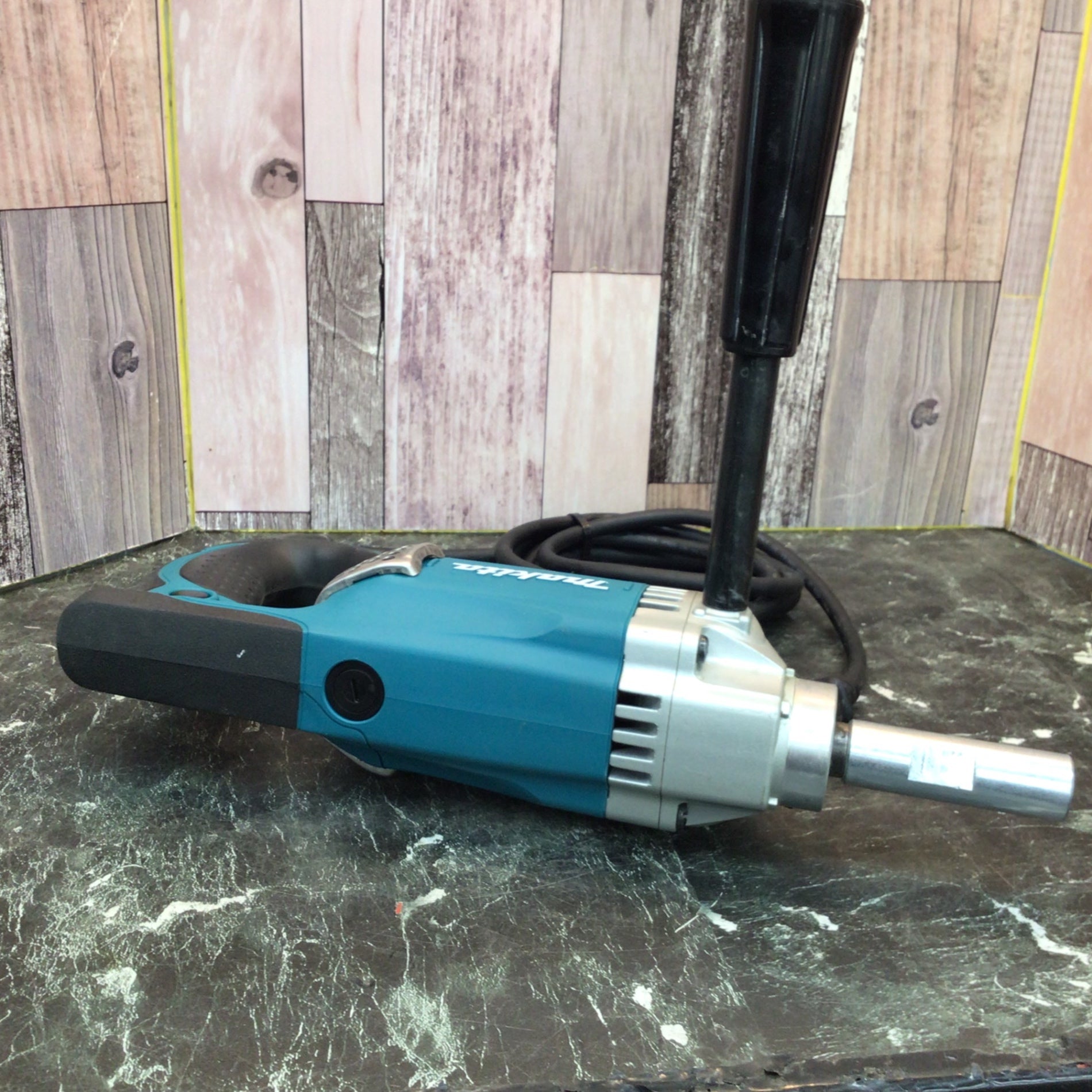 ☆マキタ(makita) コンクリートかくはん機 UT1305【八潮店】 – アクト