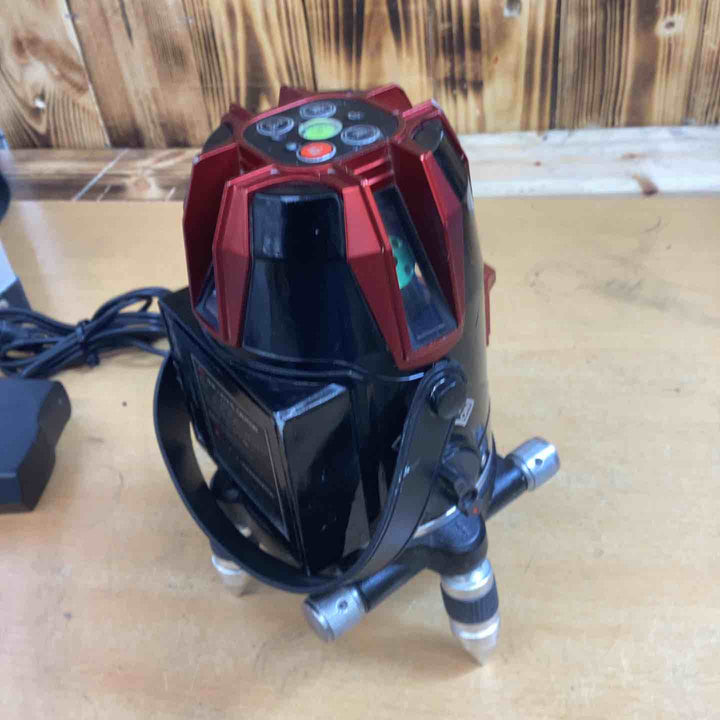 ◇テクノ販売  LTC グリーンレーザー墨出し器  矩十字・横 LST-BG6【越谷店】