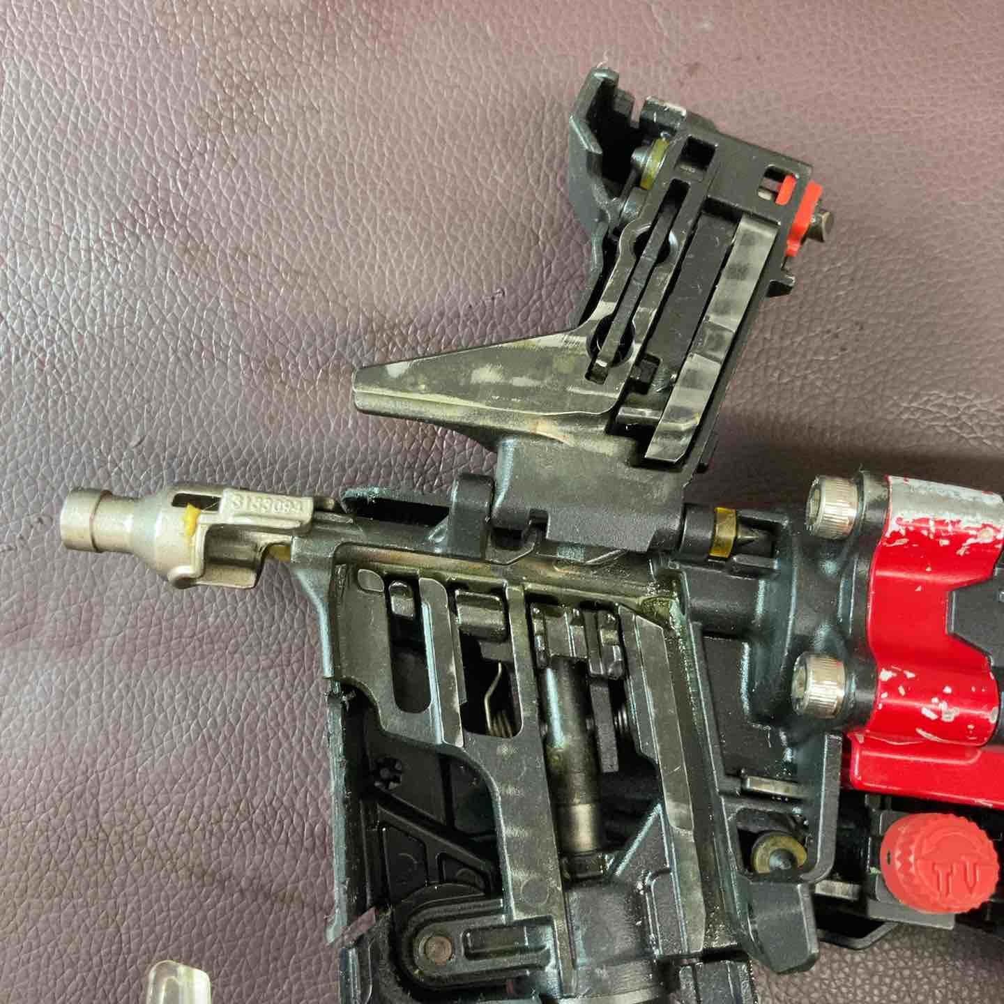 中古品】 マキタ(makita) 高圧エア釘打ち機 AN514H 【東大和店