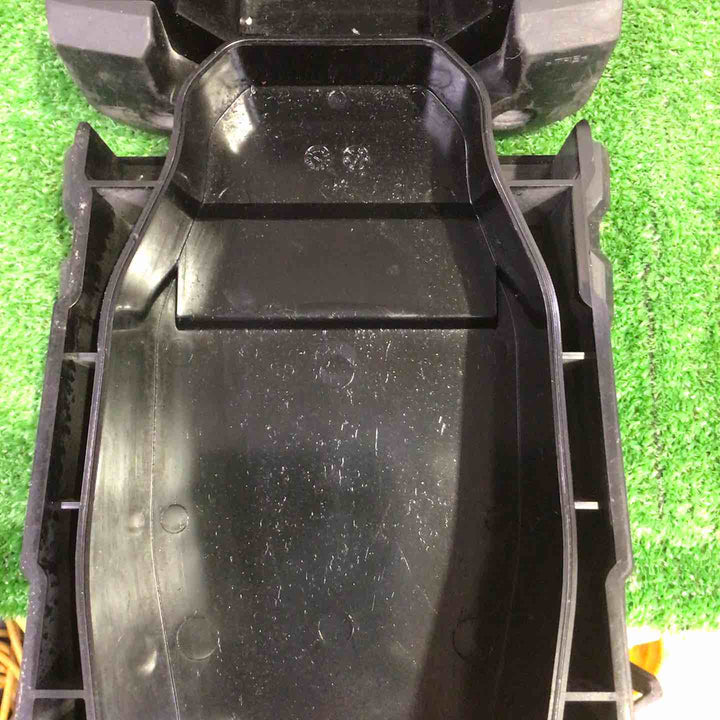 ★マキタ(makita) コードレスラジオ MR106【町田店】