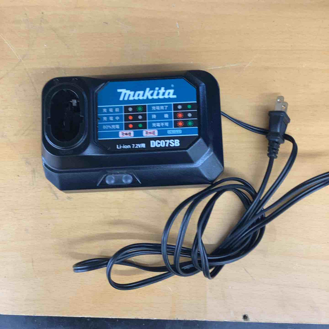 ☆マキタ(makita) コードレスペンインパクトドライバ TD021DSHSP【越谷店】