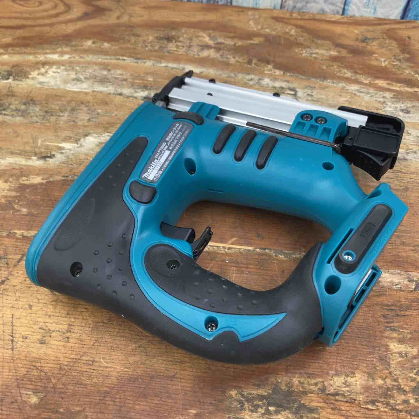 ◇マキタ(makita) コードレスピンタッカ PT350DZ【柏店】 ◇マキタ(makita) コードレスピンタッカ PT350DZ【柏店】 – アクト