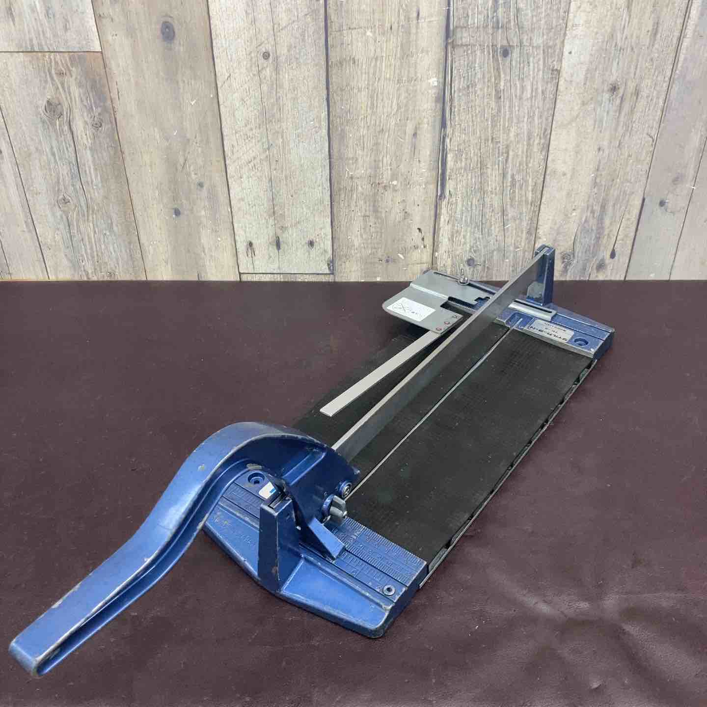 INAX タイルカッター 中古品】リクシル(INAX) タイルカッターN TK-3【東大和店】 – アクト