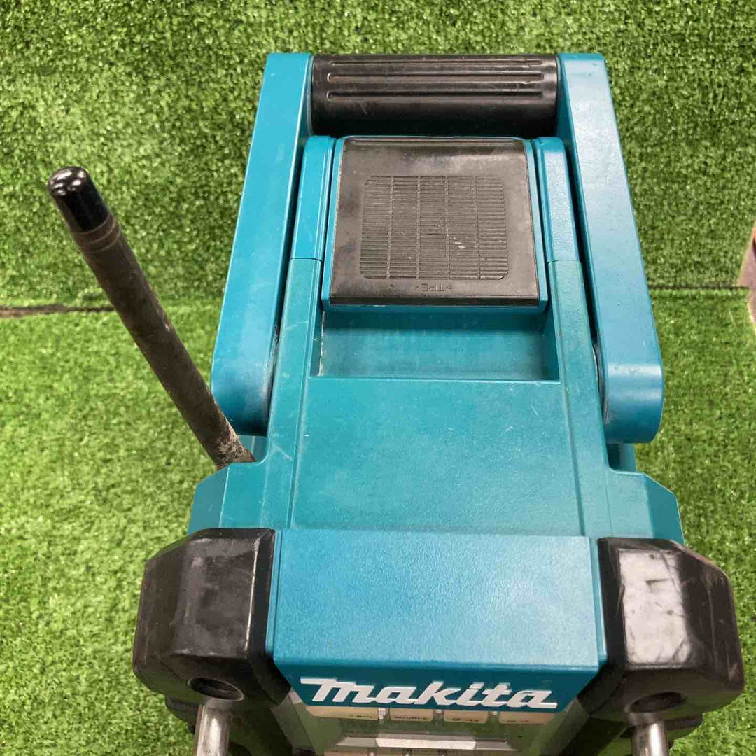 ★マキタ(makita) コードレスラジオ MR108【川崎店】