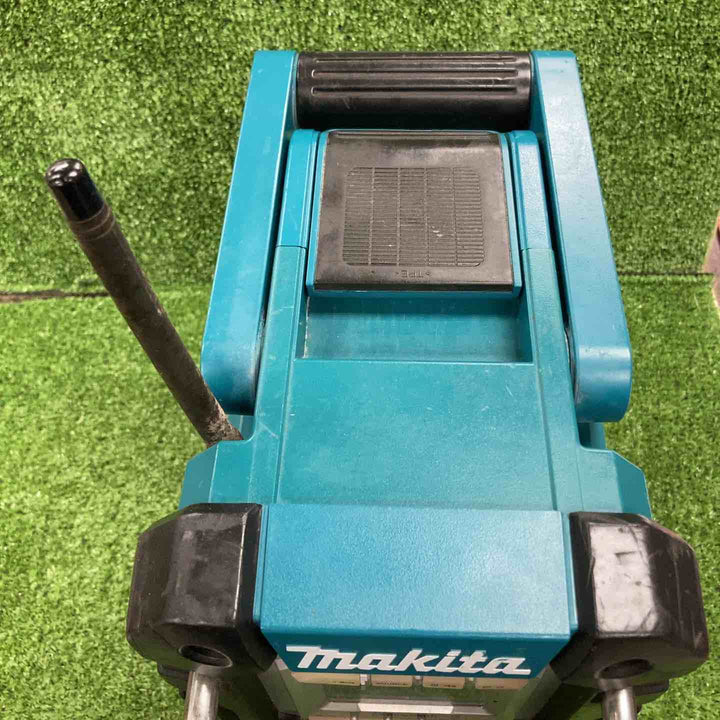★マキタ(makita) コードレスラジオ MR108【川崎店】