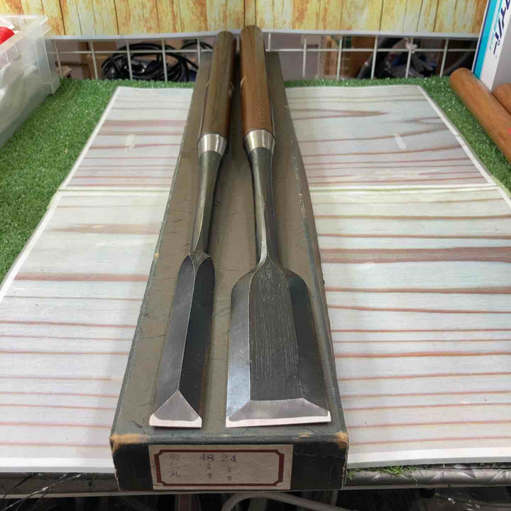 鑿 【長期保管品】 銘：菊弘丸 突きのみ24ミリ、48ミリ2本組 【川崎店】