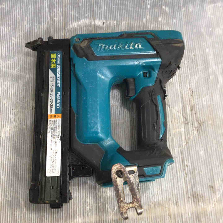 ◇マキタ 充電式35mm面木釘打ち機 FN350DZ【草加店】