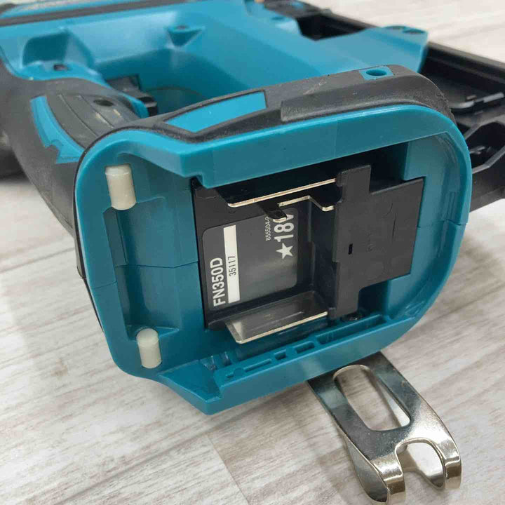 【中古品】◇マキタ makita 充電式35mm面木釘打ち機 FN350DZ 18V 本体のみ【柏店】