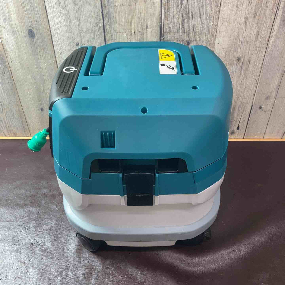 【中古品】マキタ(makita) 集じん機 乾湿両用 VC0820【東大和店】