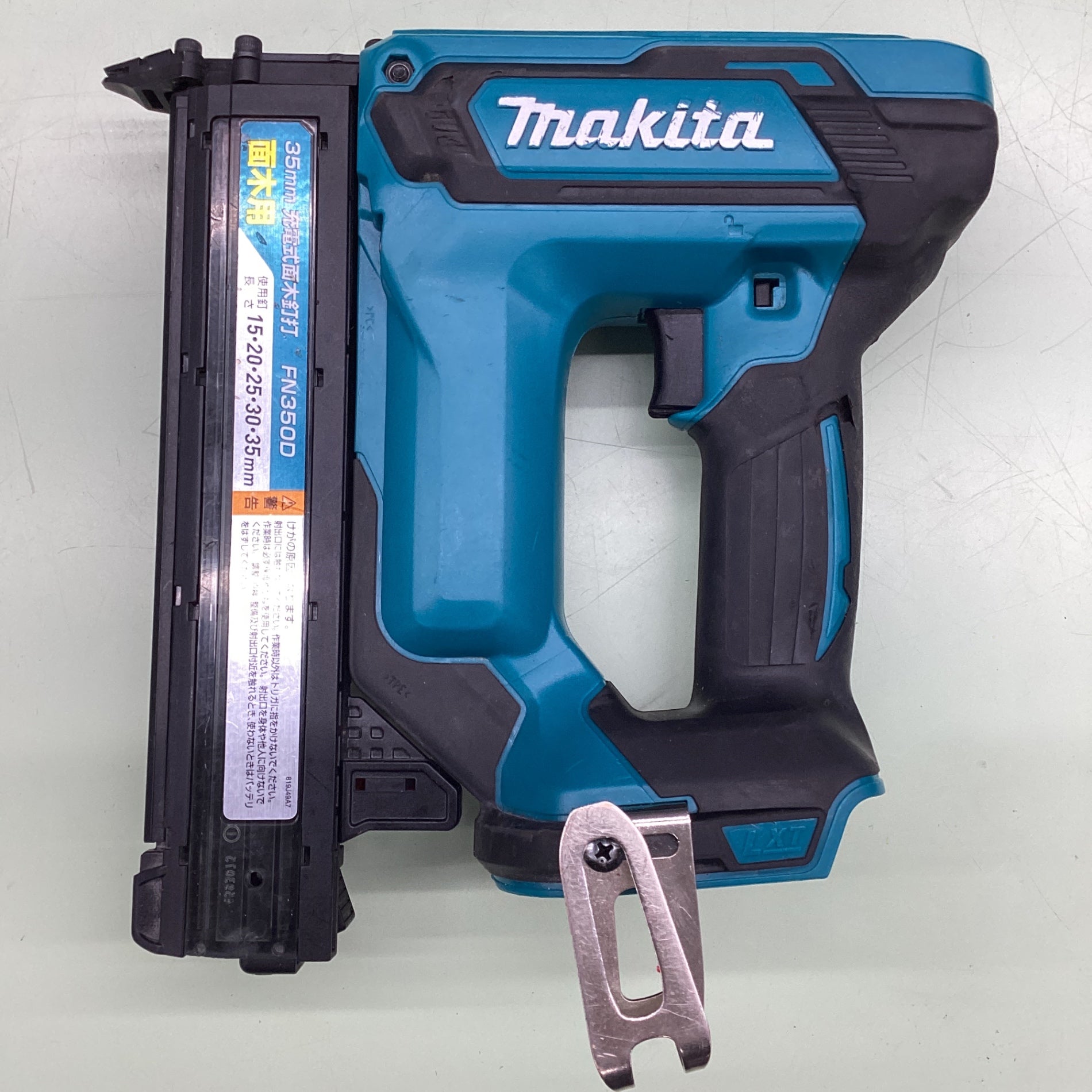 マキタ makita FN350DZ 18V 35mm 充電式面木釘打【リライズ市川行徳店】【店頭取引限定】【中古】IT4342CS6PUG マキタ（makita） 35mm 充電式面木釘打 FN350DZK 18V 本体＋ケース