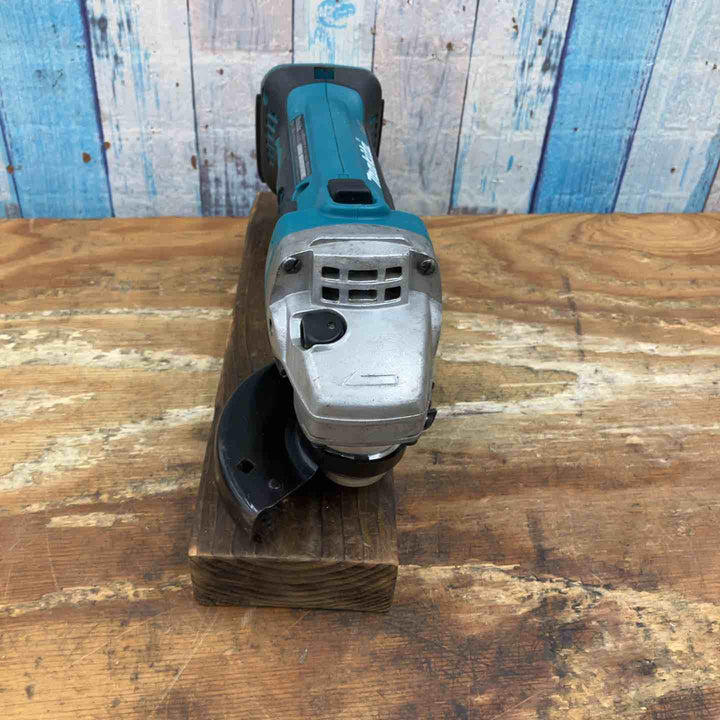 ☆マキタ(makita) 100mmコードレスディスクグラインダー GA400DZ【柏店】