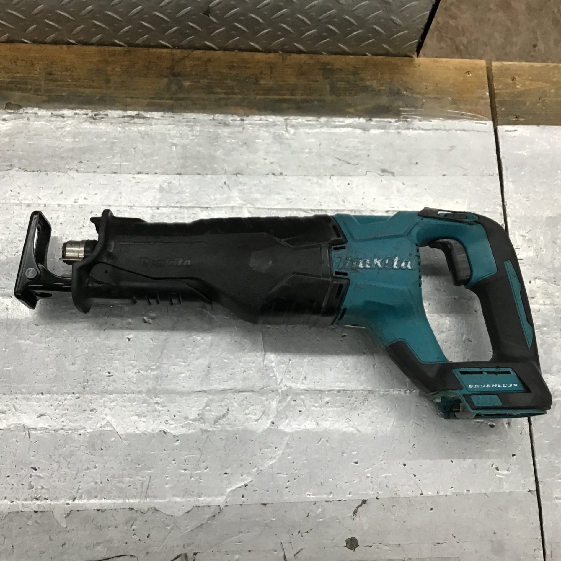 ☆マキタ(makita) コードレスレシプロソー JR187DRGX【所沢店 