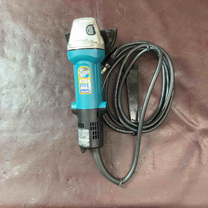 【中古美品】 マキタ(makita) 100mmディスクグラインダ ボディ角度15°  9533BH 【東大和店】