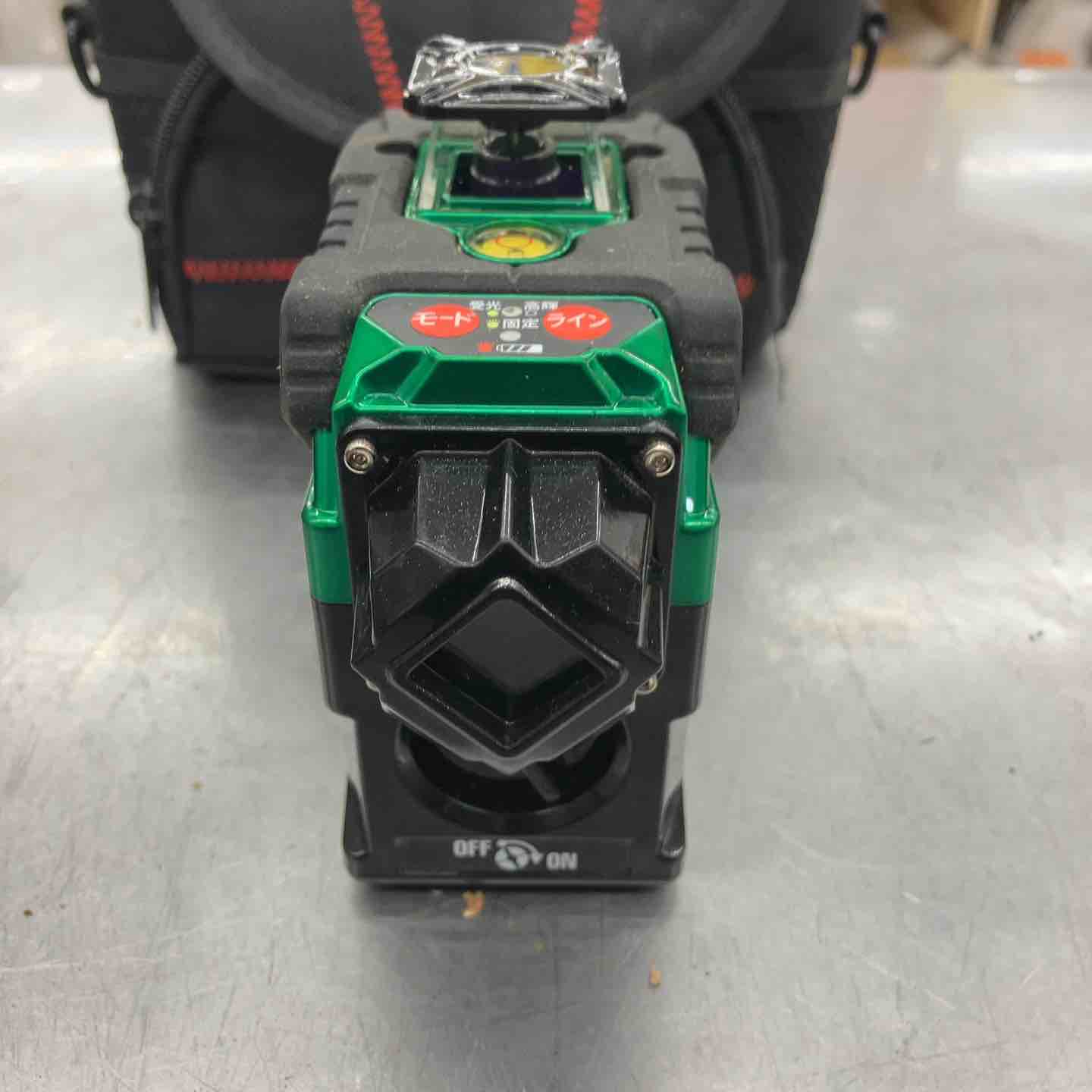 ◇マックス(MAX) 2ライングリーンレーザー墨出し器 LA-C51DG(HR)【所沢