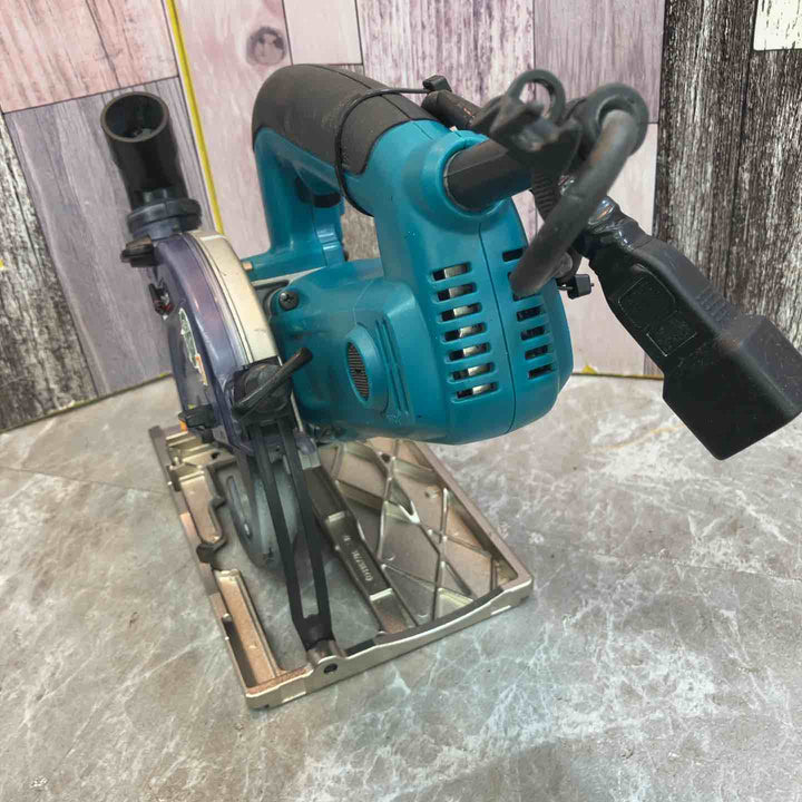 ◇マキタ(makita) 防じん丸ノコ 5205FX【八潮店】