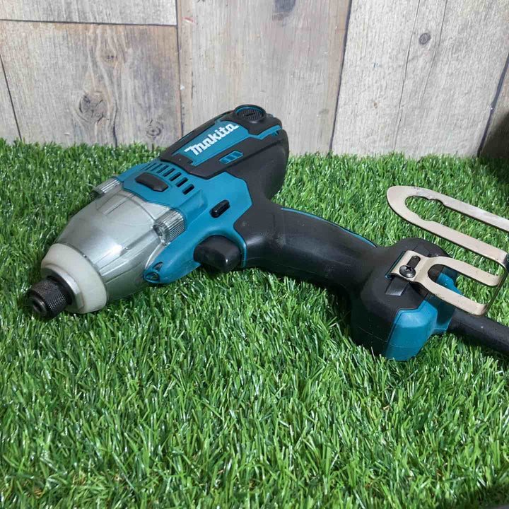 ☆マキタ(makita) インパクトドライバ TD0220【戸田店】