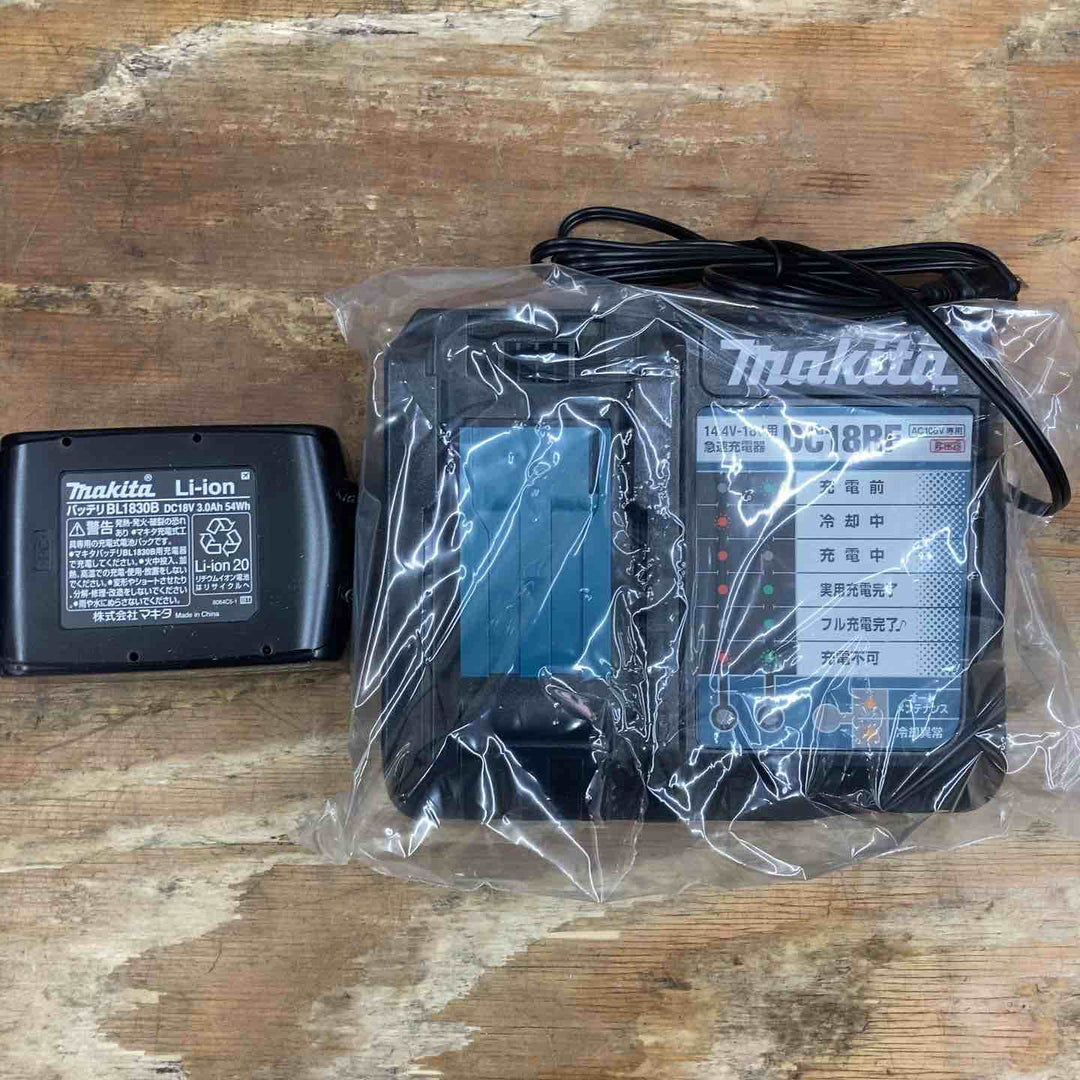 【未使用品】◇マキタ(makita) コードレスクリーナ CL280FDFCW バッテリー充電器付き【柏店】