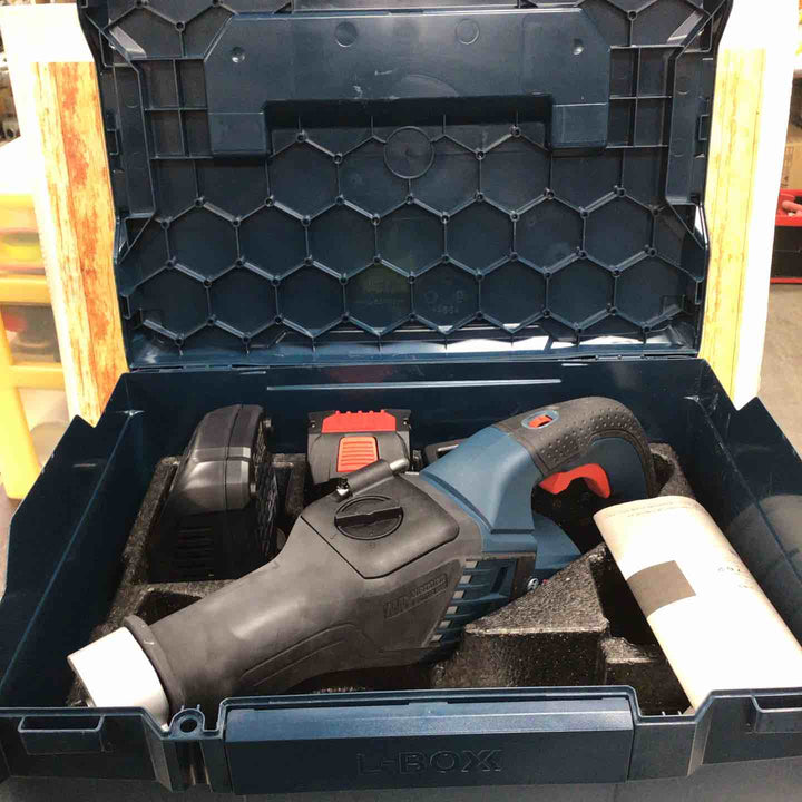 ◇ボッシュ(BOSCH) 18Vコードレスセーバーソー GSA 18V-32N【川崎店】