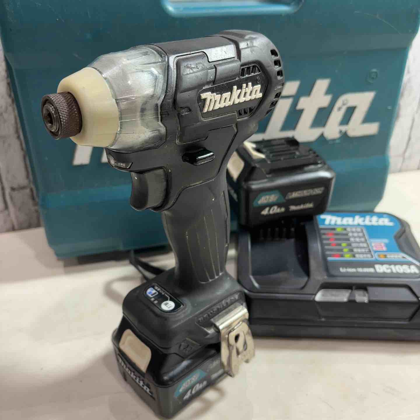 ☆マキタ(makita)10.8V コードレスインパクトドライバー TD111DSHXB