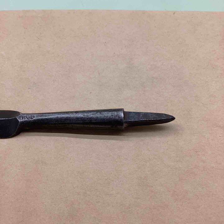 鑿・鉋・大工道具 ブランド不明 刻印有 鑿 名工 突き鑿 細部 仕上げ 【越谷店】