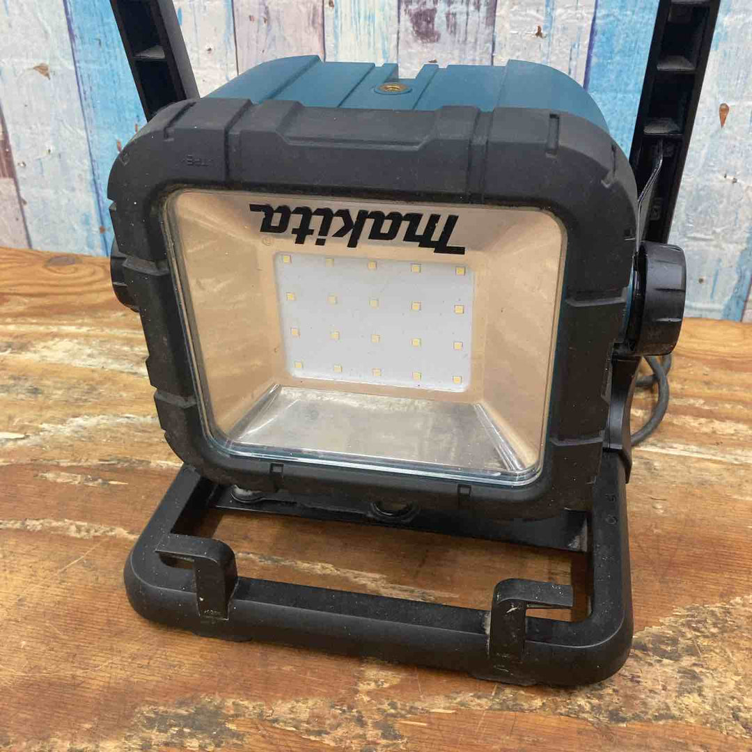 ★マキタ(makita) コードレスLEDスタンドライト ML805【柏店】