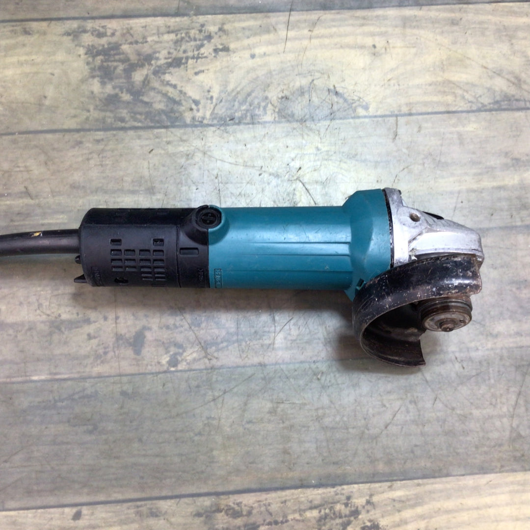 ☆マキタ(makita) 100mmディスクグラインダ 9533B【東大和店】