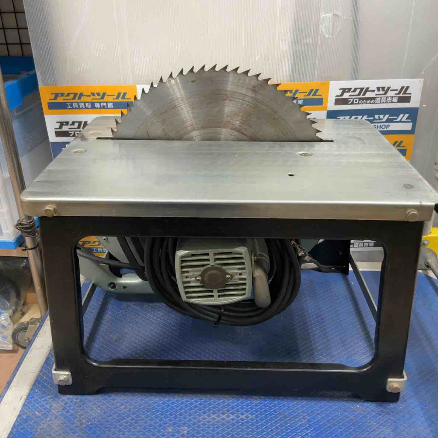 【中古】【動作OK】【店頭引取限定】台つき丸のこ　ＭＡＫＩＴＡ　マキタ　５４０１Ｎ－Ａ　本体のみ 店頭受取り限定】◇マキタ(makita) 16型丸ノコ 5402-A【草加店